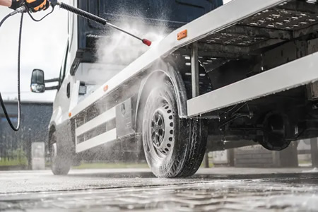 Why Pittsburgh Delivery Trucks, Work Vans, and Commercial Fleets Need Routine Pressure Washing