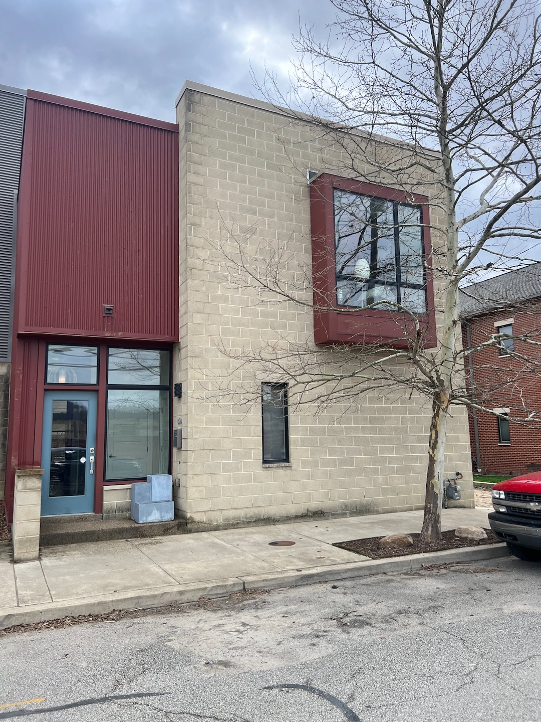 Expert Pressure Washing Services in Pittsburgh: Revitalizing Patios and Foundations