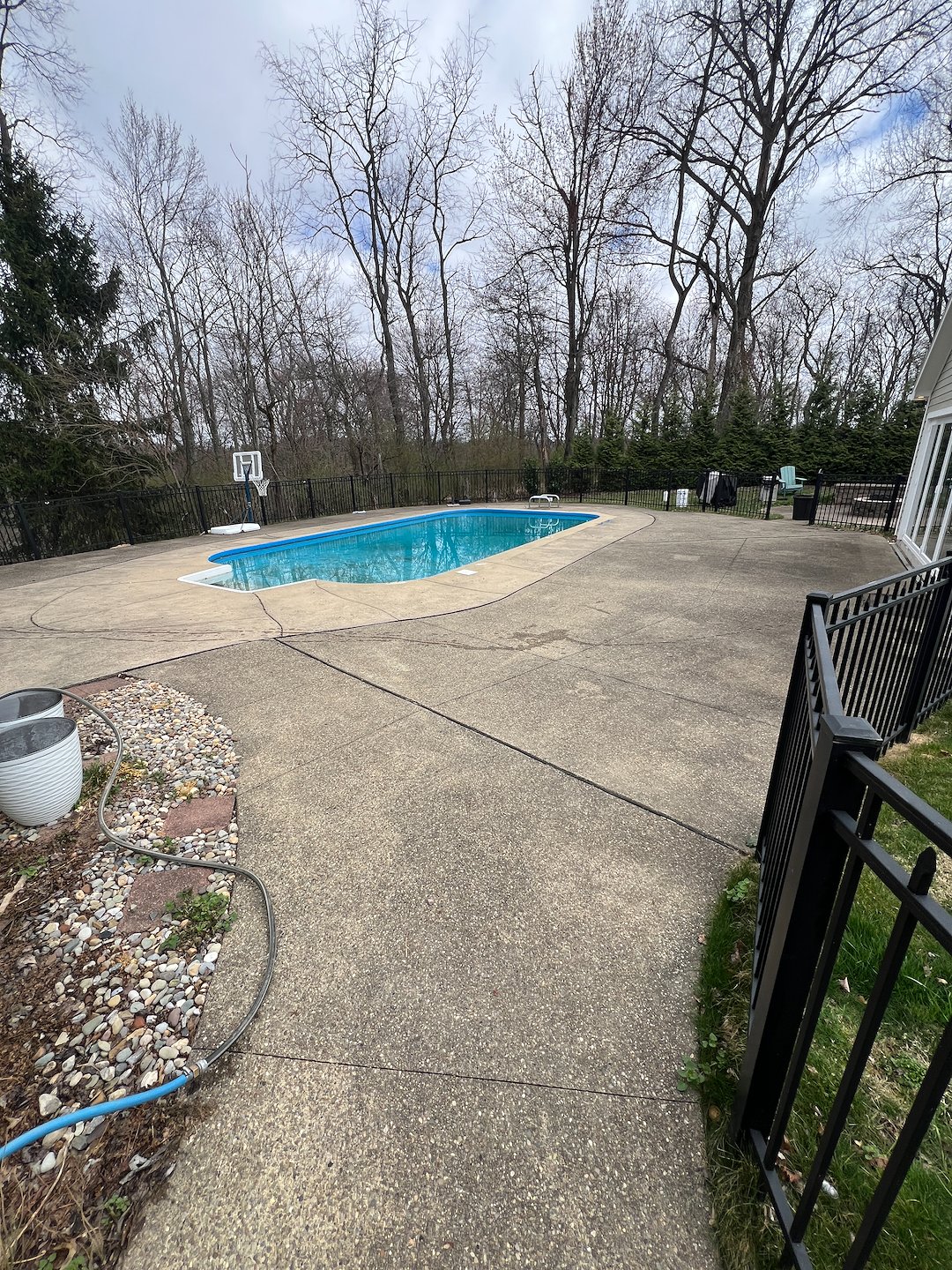 J&R Pressure Washing: Restoring the Sparkle to Your Poolside
