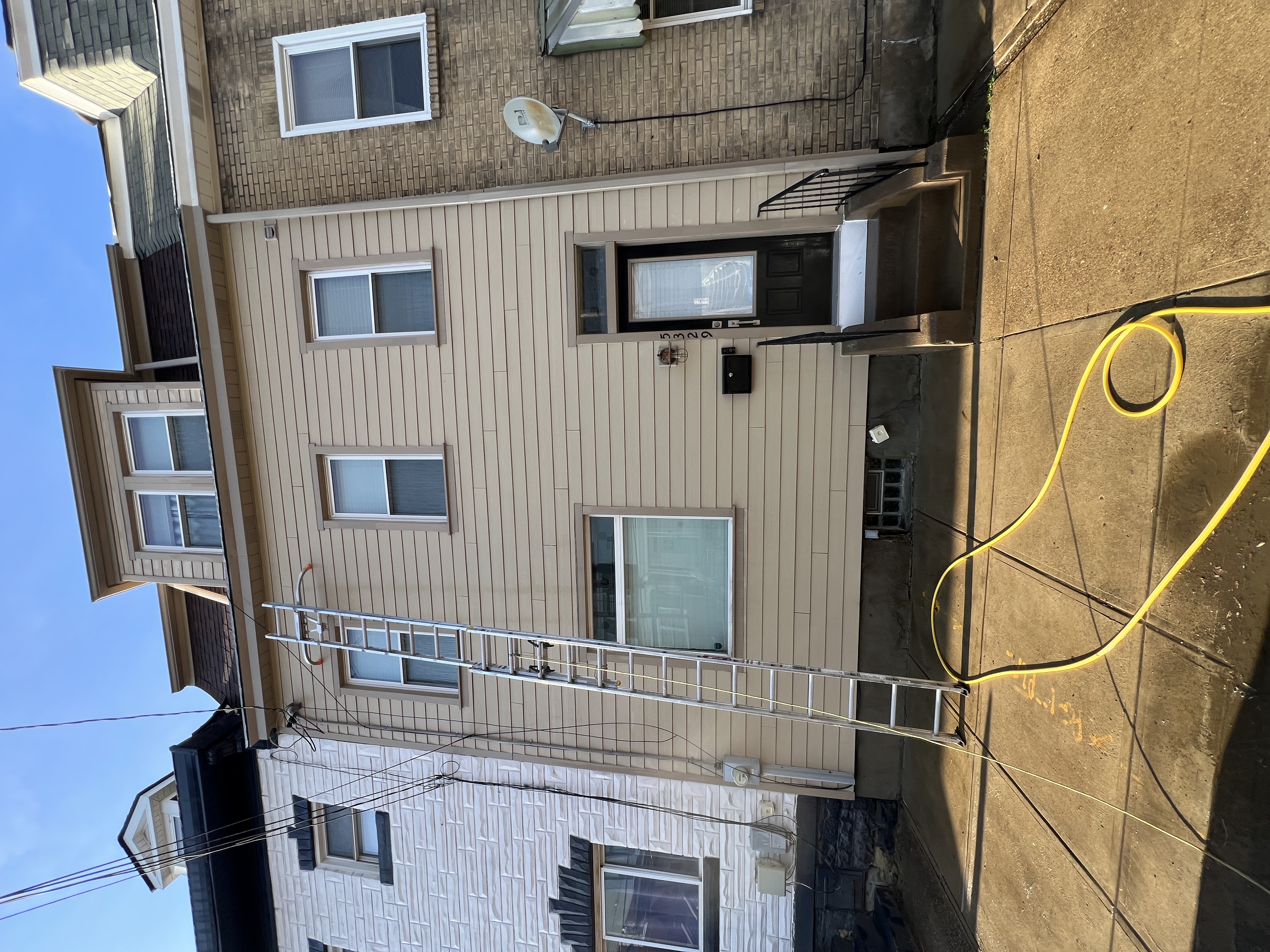 J&R Pressure Washing Revives Lawrenceville Row House Thumbnail