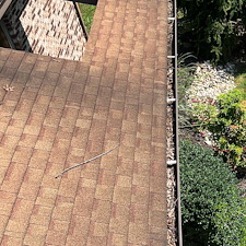 Pittsburgh-to-Cranberry-Gutter-Cleaning-Done-Right 1