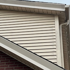 Revive-Your-Homes-Curb-Appeal-Professional-House-Washing-in-Ross-Township 0