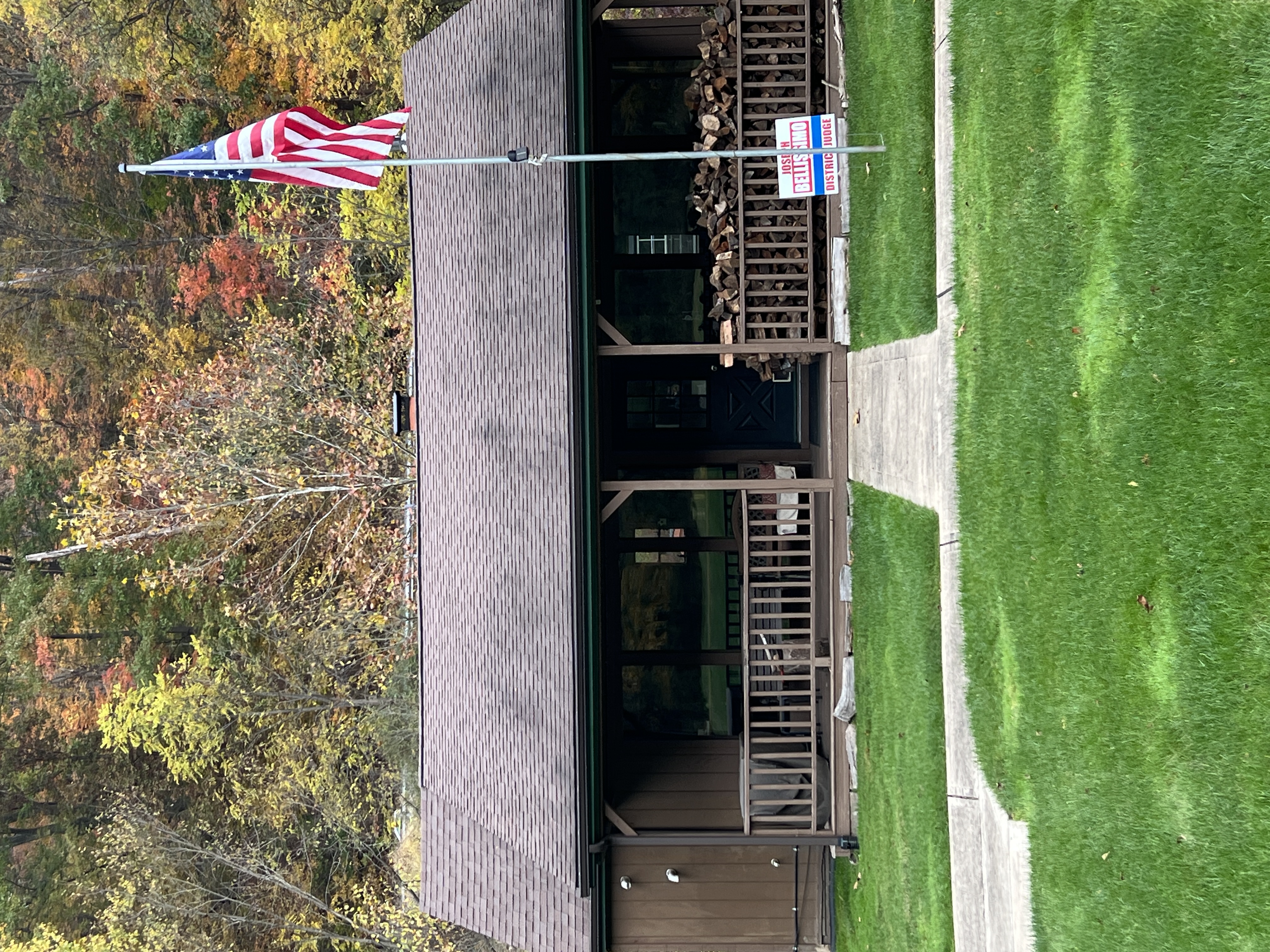 Top notch gutter cleaning job in Sewickley PA.  Thumbnail